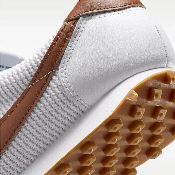 Brand New Nike LD-1000 “Sail Dark Team Red” Women's Shoes HF3227-102 - Picture 8 of 11